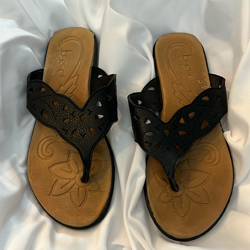 BOC black sandals
